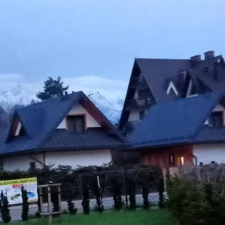 Przy Skwerku Dağ evi